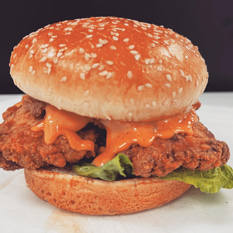 Ali's broast & burgers evanston حلال by null