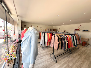Photo n°9 de Le Dressing by Alexia à Désertines (Magasin)