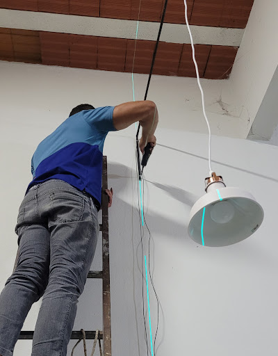 Eletricista Ribeirão das Neves 24 horas