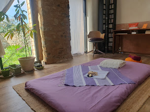 Photo n°2 de Les Petits Ruisseaux de la Vie à Plougrescant (Centre de bien-être)