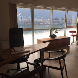 Photo n°1 de Docteur Alexandre Mertens à Sainte-Colombe (Chirurgien)