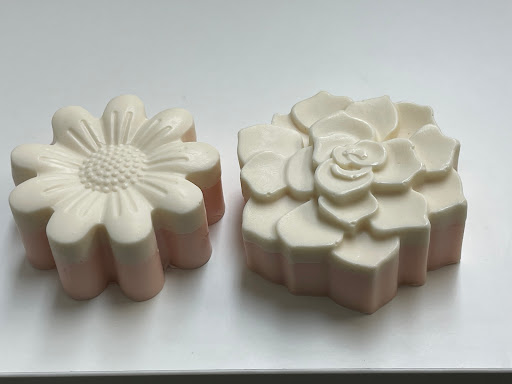 Bella Liz Candles & Soaps Gallery - United States