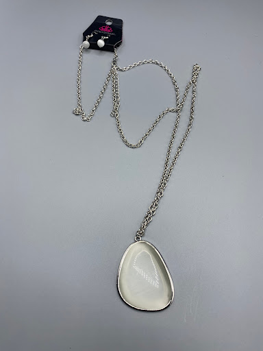 The blessed butterfly boutique, LLC - Thumbnail