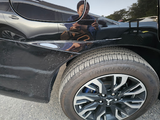 Extra Car - Visual