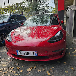 Photo n°10 de Carrefour Location à Salles (Agence de location de fourgonnettes)