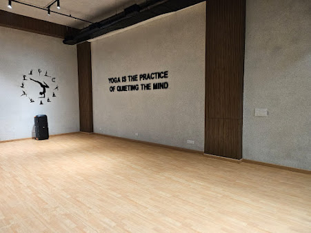 Af1qipprsibogjuirmv4ygyqu11ss Uxtjxnhbsxacs =s451 K No