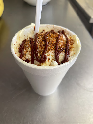La Monarca Cravings - Visual