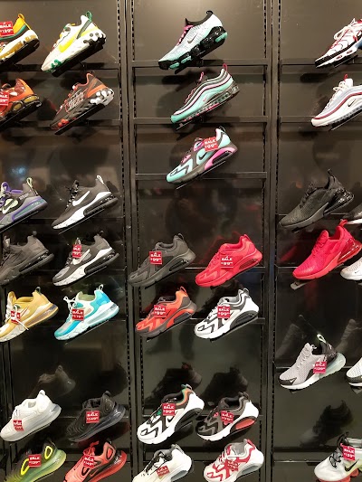 Foot Locker