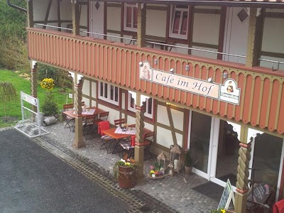 Photos of Caf&eacute; im Hof