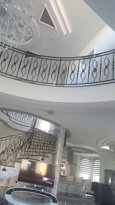 Photos of Bakis Haus
