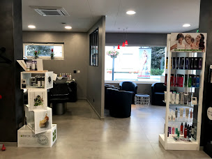 Photo n°2 de A Temps Tif à L'Argentière-la-Bessée (Salon de coiffure)