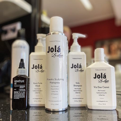 De Legge European Studio- Keratin Hair Treatment Asheville - Thumbnail