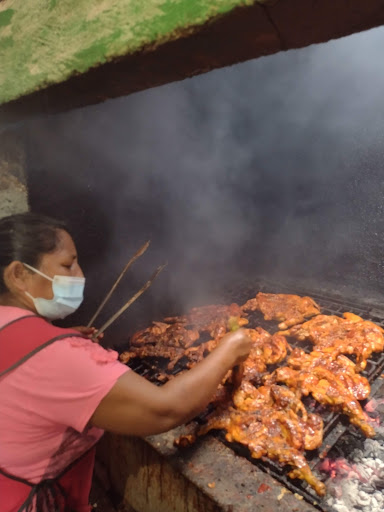 Pollos Asados “Tia Mari” - Thumbnail