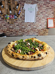 Photo n°10 de Pizz' A Paras à Saint-Jean-de-Liversay (Pizzas à emporter)