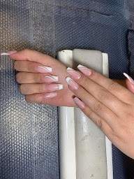 Photo n°9 de Naya Coiffure à Nanterre (Salon de manucure)