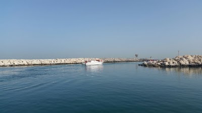 Photos of Deep Sea Fishing in dubai/yachts trips & boats RentalDeep Sea Fishing