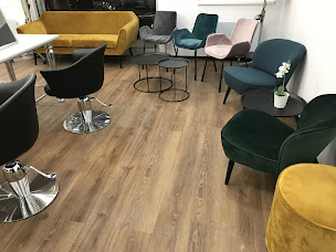 Photo n°11 de Coiffure 12 à Molsheim (Salon de coiffure)