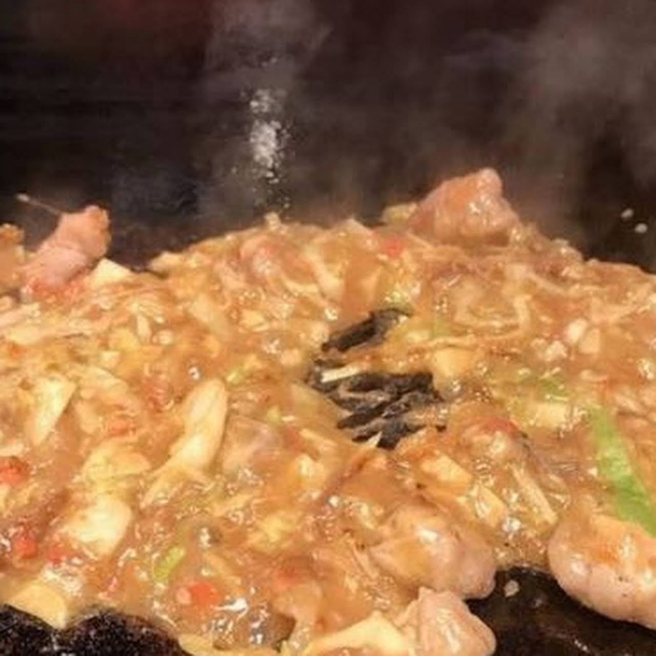 鉄板焼き もんじゃ麦 なんば店 もんじゃ焼き店