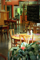 Photo n°8 de Le Restaurant d'Ardelaine - Restaurant Bio Ardèche à Saint-Pierreville (Restaurant biologique)