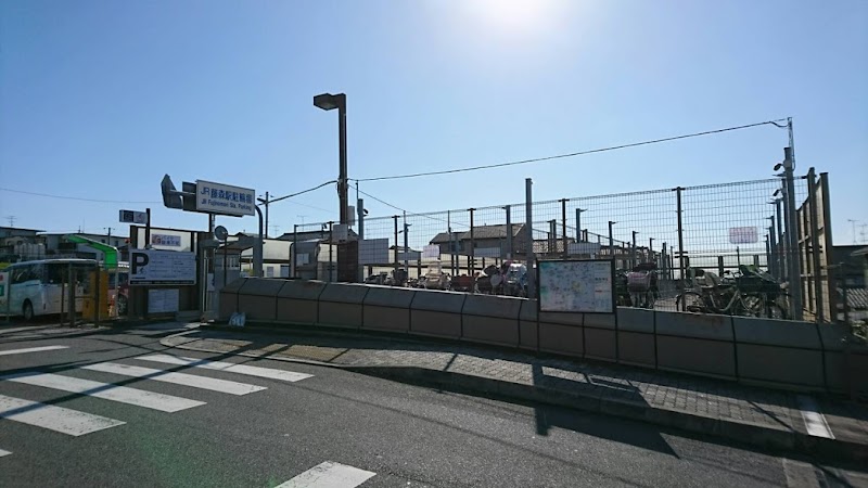JR藤森駅駐輪場