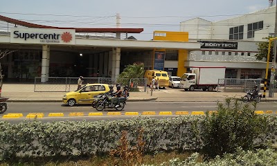 Photos of Centro Comercial Supercentro Los Ejecutivos II