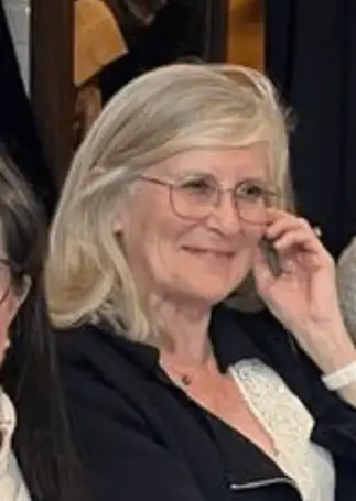 ANNIE PECASTAING