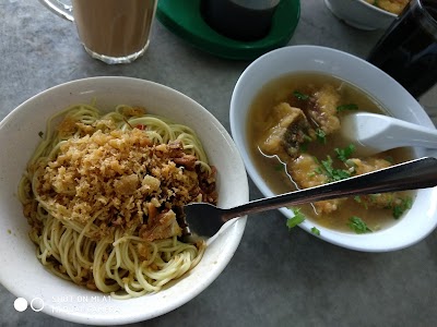 photo of Loong Fish Head Soup Stall