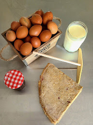 Photo n°2 de Les Crêpes & galettes de Mam'Roz'elle à Saint-Hilaire-de-Clisson (Restauration rapide)