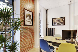 Photo n°4 de Century 21 Saint-Fargeau à Paris (Agence immobilière)