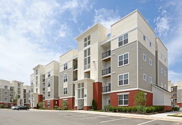 Aquia Fifteen Apartments at Towne Center