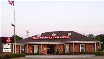 real-estate-agency