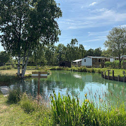 Photo n°45 de Camping Les Etangs du Plateau des Landes à Helfaut (Étang de pêche)