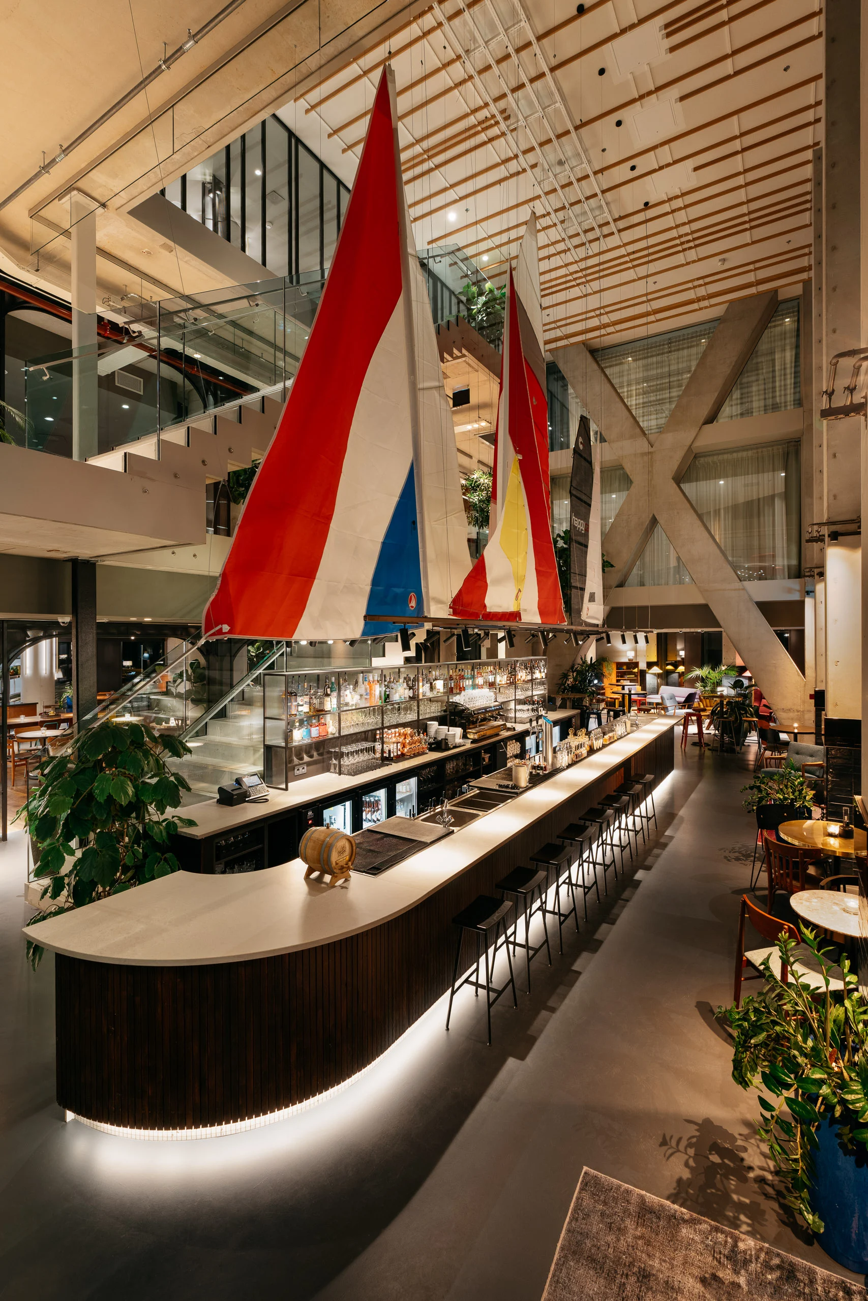 Ruby Emma Hotel & Bar