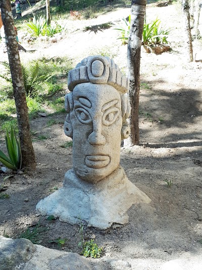 Photos of Fuente Senderos de Alux