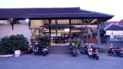 Photos of New Surya Hotel