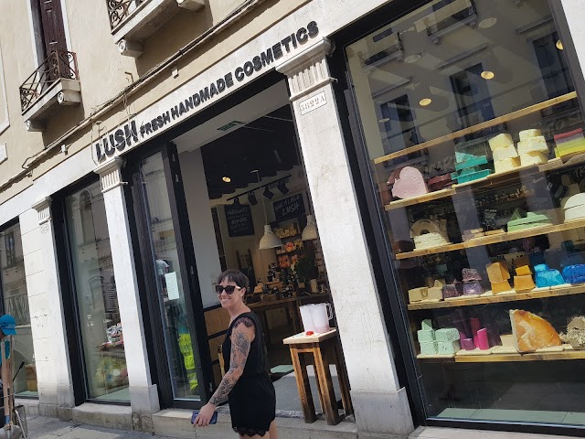 LUSH Cosmetics Venezia