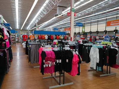 Photos of Walmart Los Atrios