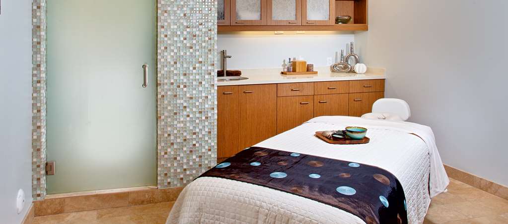 Cape Rey Carlsbad Beach, a Hilton Resort and Spa by null