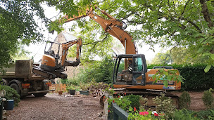 Photo n°3 de SARL Beurel Yvon TP à Le Mené (Service d'assainissement)