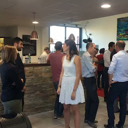 Photo n°1 de Pôle habitat Saint Marcel lès Valence à Saint-Marcel-lès-Valence (Centre commercial)