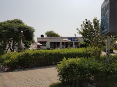 Al-Madina Gulshan Hotel jhang