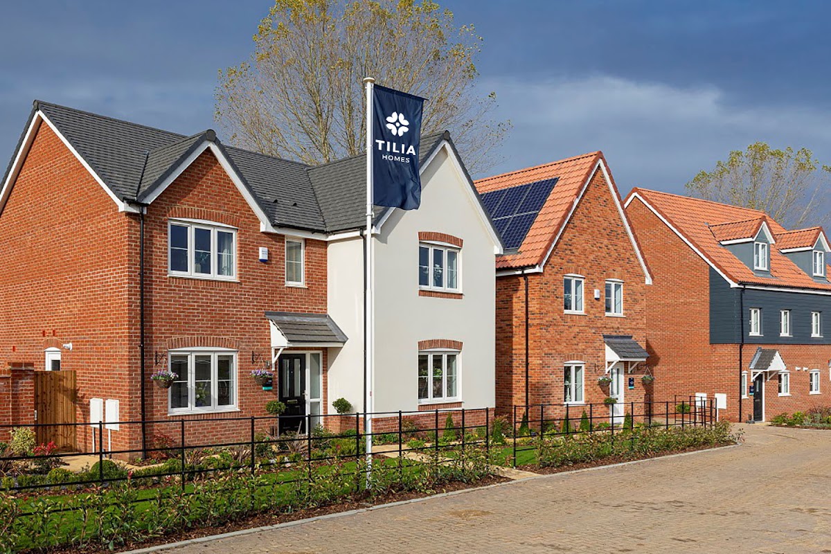Roundhouse Gate - Tilia Homes