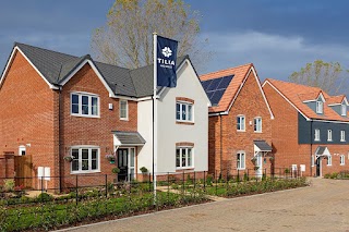 Roundhouse Gate - Tilia Homes