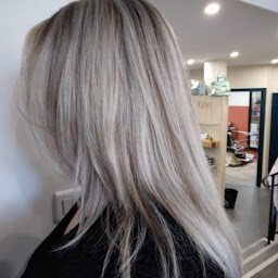 Photo n°7 de Formes Et Couleurs à Saintes (Barbier)