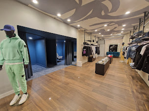 Photo n°19 de L'Aiglon vêtements Homme et Femme Quimper à Quimper (Magasin de vêtements pour femmes)