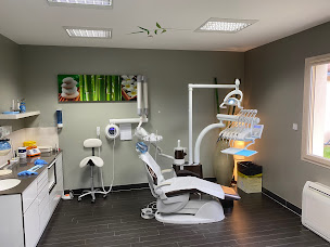 Photo n°1 de Havet Emmanuel à Monéteau (Dentiste)