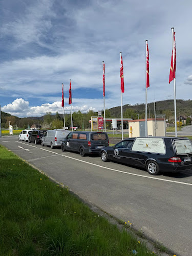 Pikellimi Bestattung Transport i Kufomave