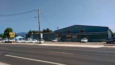 E & E Auto Center