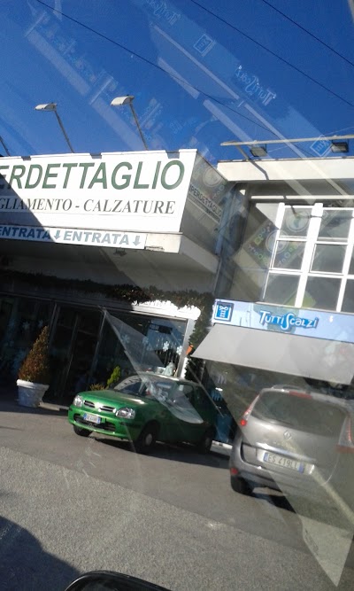 Photos of IPERDETTAGLIO