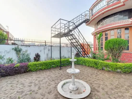 Velvett HomeStay Dehradun